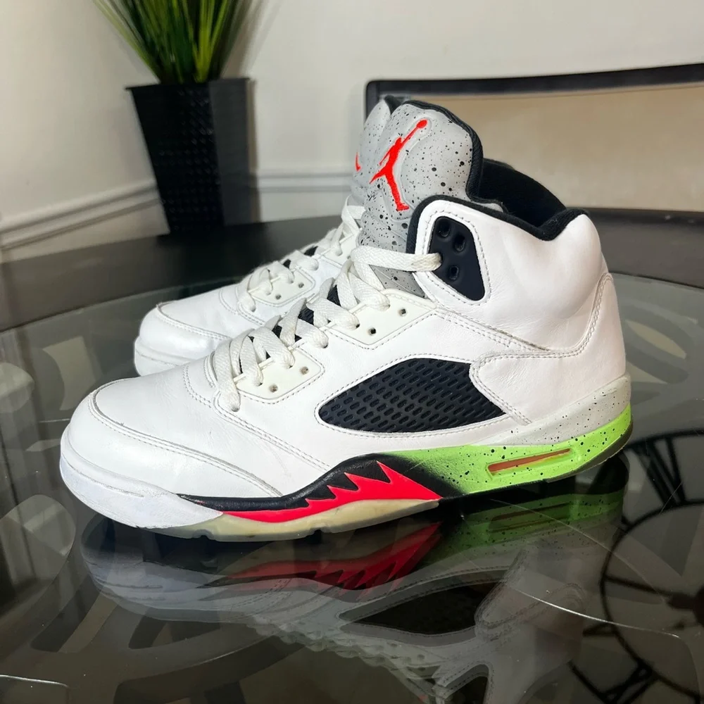 Nike Air Jordan 5 Retro Poison Green, Star Mens Sz 10